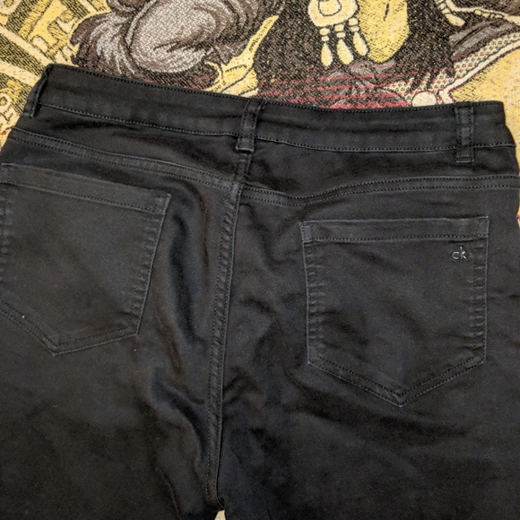 Pants - Picture 2 of 4